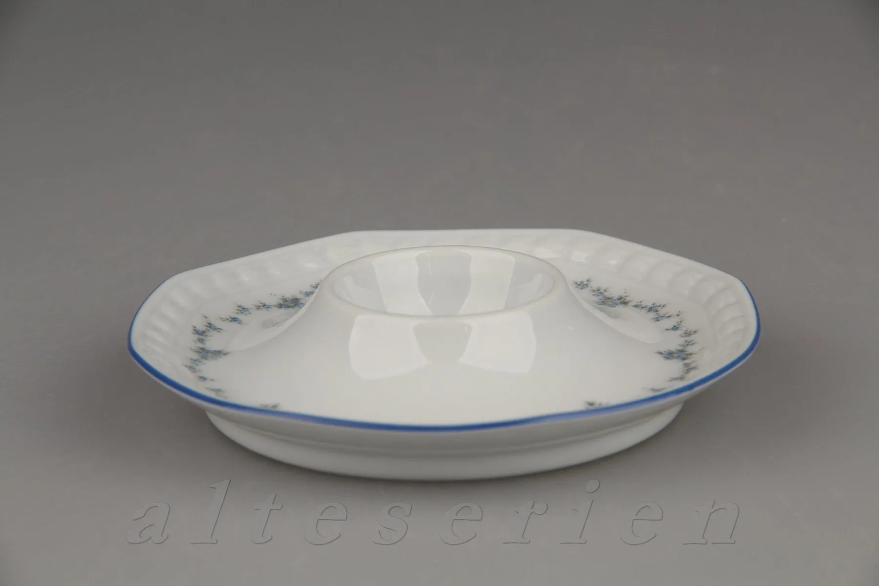 Eierbecher mit Schalenablage - Seltmann Weiden Andrea Blaue Ranke