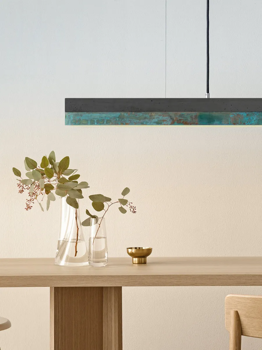 [C1] Pendelleuchte aus Beton und oxidiertem Kupfer 122 cm