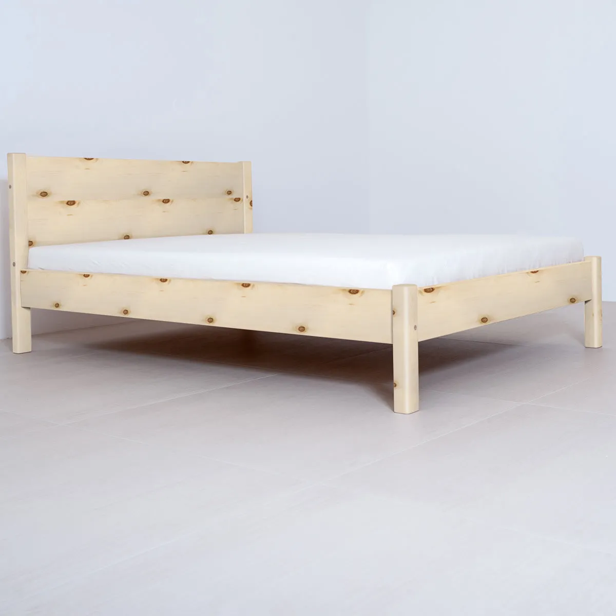 Klassisches Doppelbett 'Dream Base' | verschiedene Ausführungen | Made in Südtirol