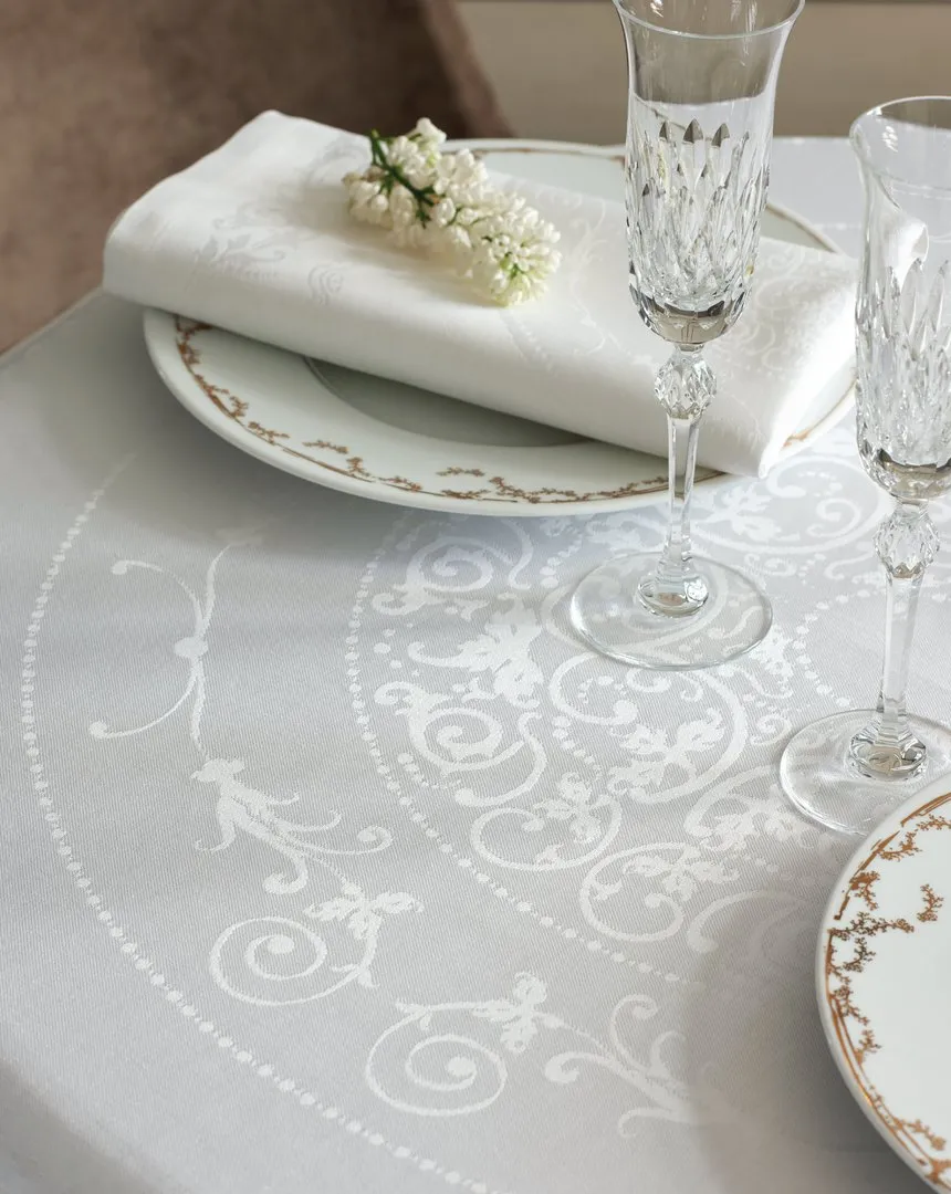Garnier Thiebaut Tischdecke COMTESSE BLANC