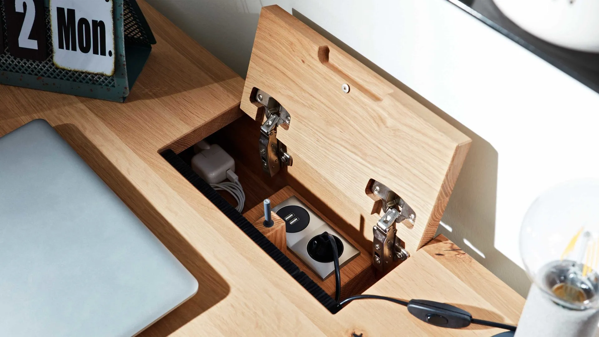 Interliving Wohnzimmer Serie 2020 - Kabelmanagement 195402, Asteiche