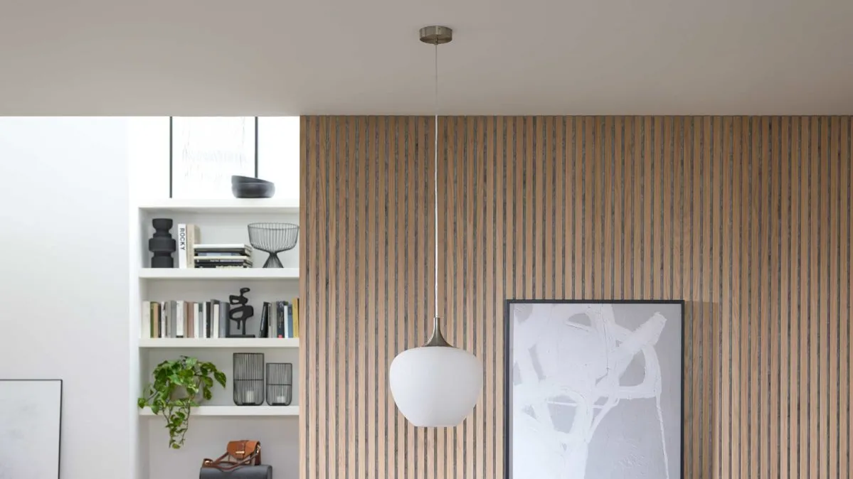 Interliving Leuchten Serie 9344 - Hängelampe, Opalglas & Nickel – Durchmesser ca. 29 cm