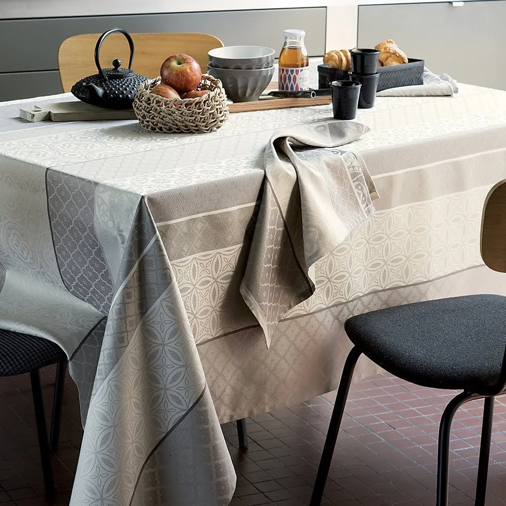 Garnier Thiebaut Tischdecke MILLE BASTIDES NATUREL