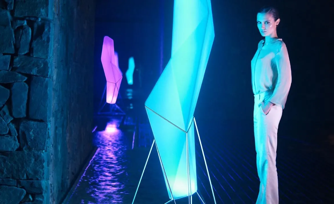 Vondom Stehlampe FAZ LED RGBW