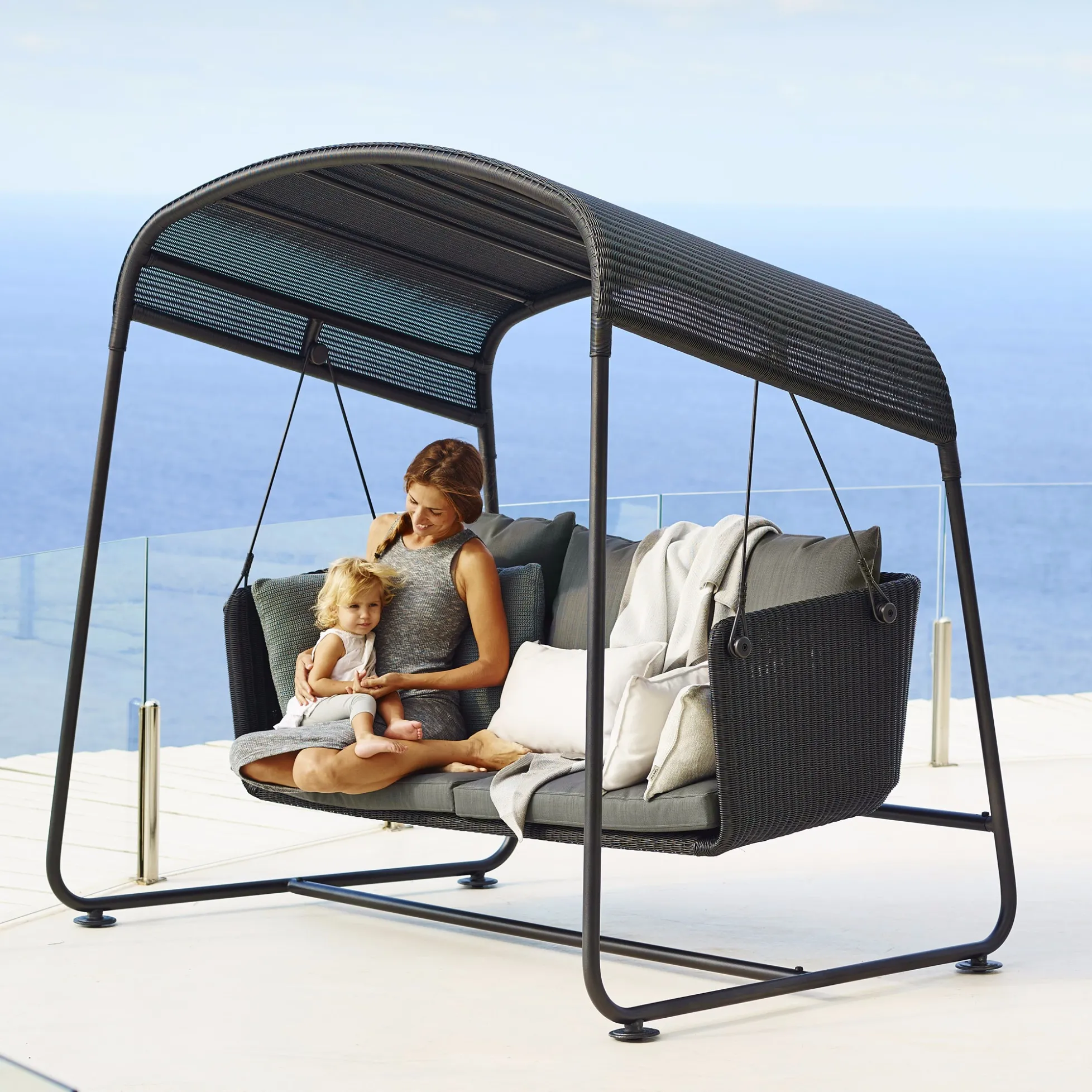 Cave Gartenschaukel von Cane-Line