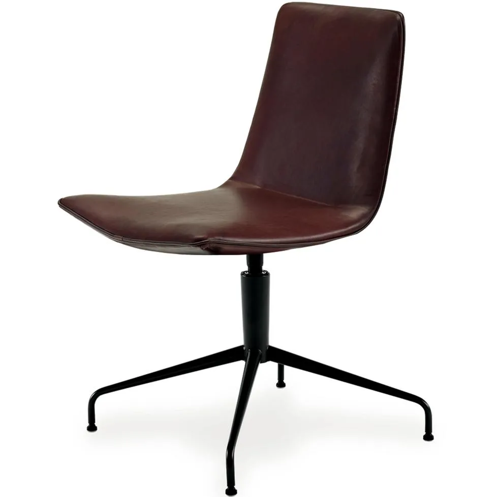 Stuhl Amelie Basic mit 4-Sternfuß von Freifrau