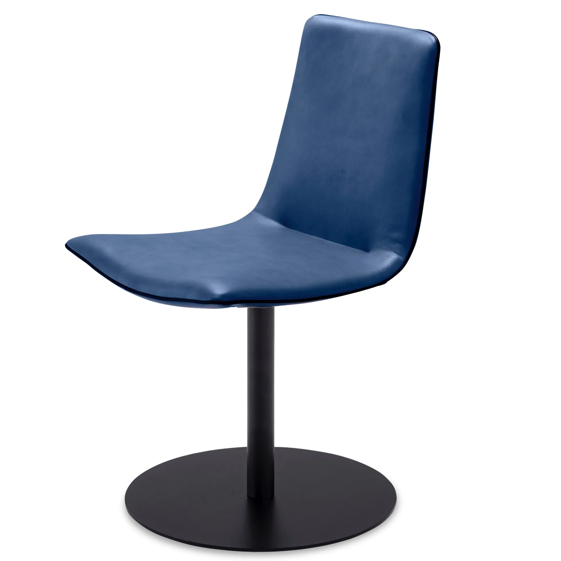 Stuhl Amelie Basic mit Tellerfuß von Freifrau