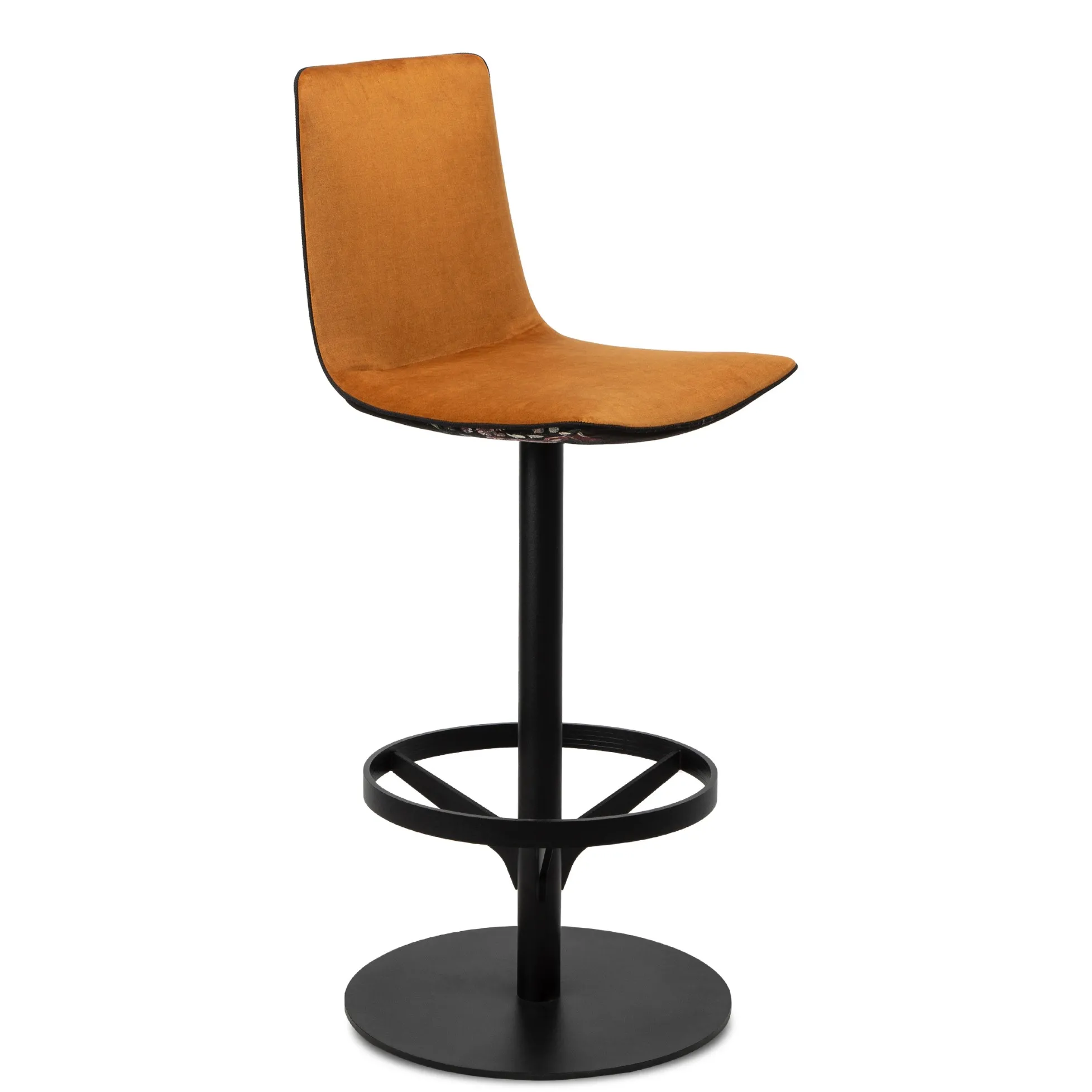 Counter Chair Amelie von Freifrau mit Tellerfuß