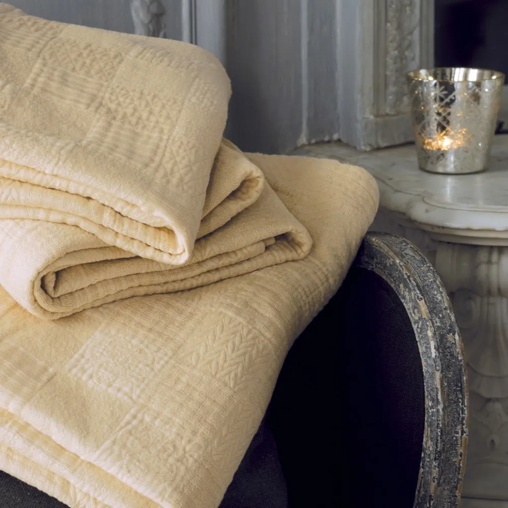 Garnier Thiebaut Plaid COCOON