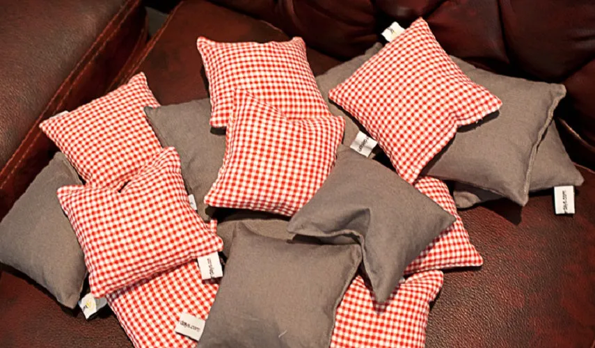 Zirben-Energie-Kissen 'Pimpf' | Schnupper-, Raumklima-, Genießerkissen | 10 x 10 cm | 100 % Baumwolle | Made in Austria